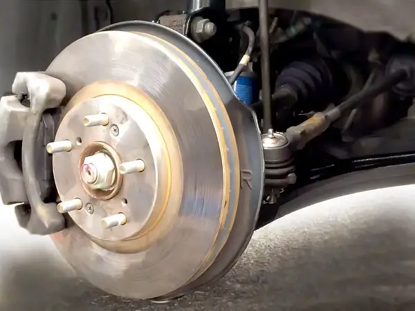 How to Clean Brake Rotors Without Removing the Wheel