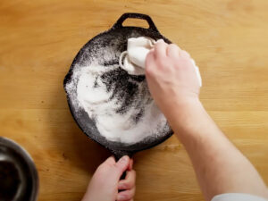 How to Clean Black Residue Off Cast Iron Skillet