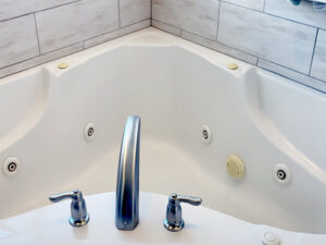 How to Clean Jetted Tub with Dishwasher Tablets