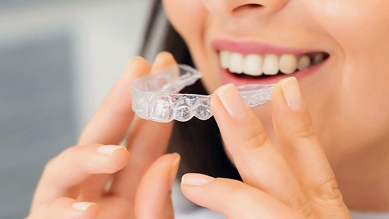 Cleaning invisalign with crystals