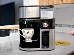 How to Clean Braun Coffee Maker With Vinegar